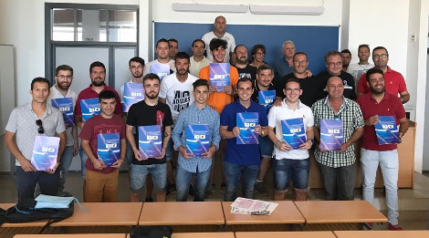 El Aula de Fútbol en la Clausura del Curso de Monitor de Fútbol y Fútbol Sala en Jerez.