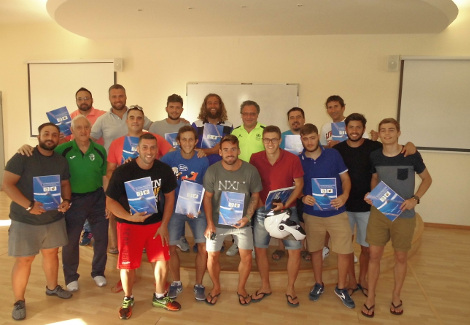 El Aula de Fútbol en la Clausura del Curso de Monitor de Fútbol en Puerto Real.