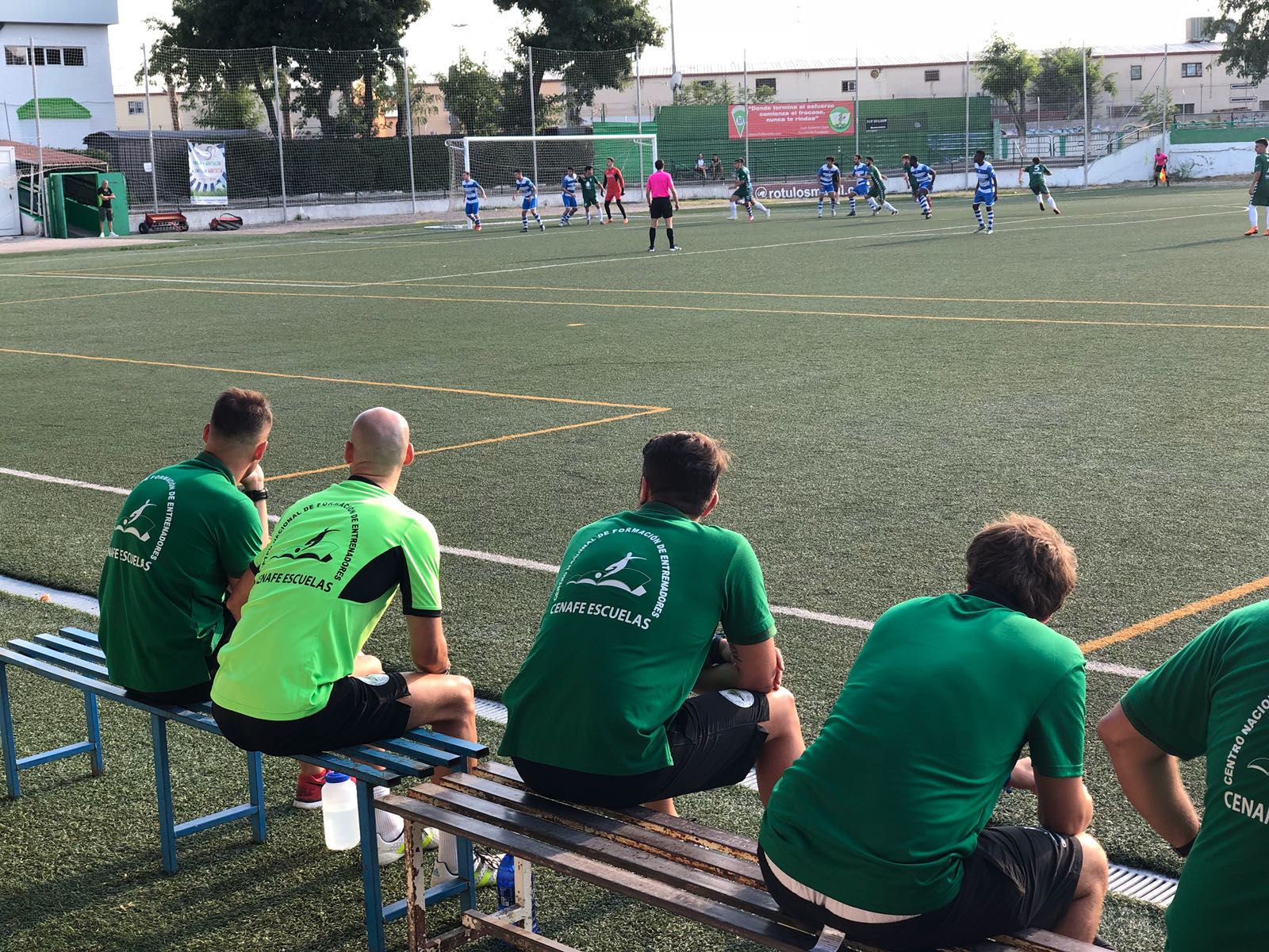 Becas concedidas para los Cursos de Entrenador de Fútbol y Fútbol-Sala.